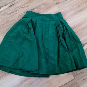 Green skirt
